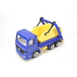 Mercedes Actros mit Container