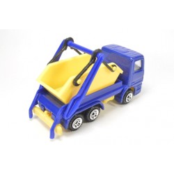 Mercedes Actros with container