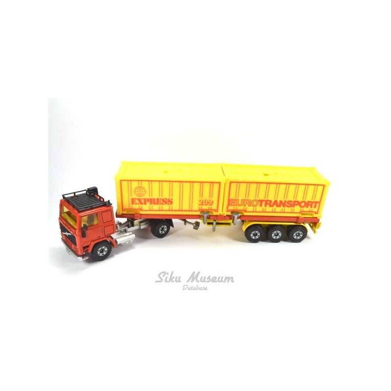Volvo F10 container transport