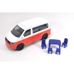Volkswagen T6 California with movable roof and garden furniture