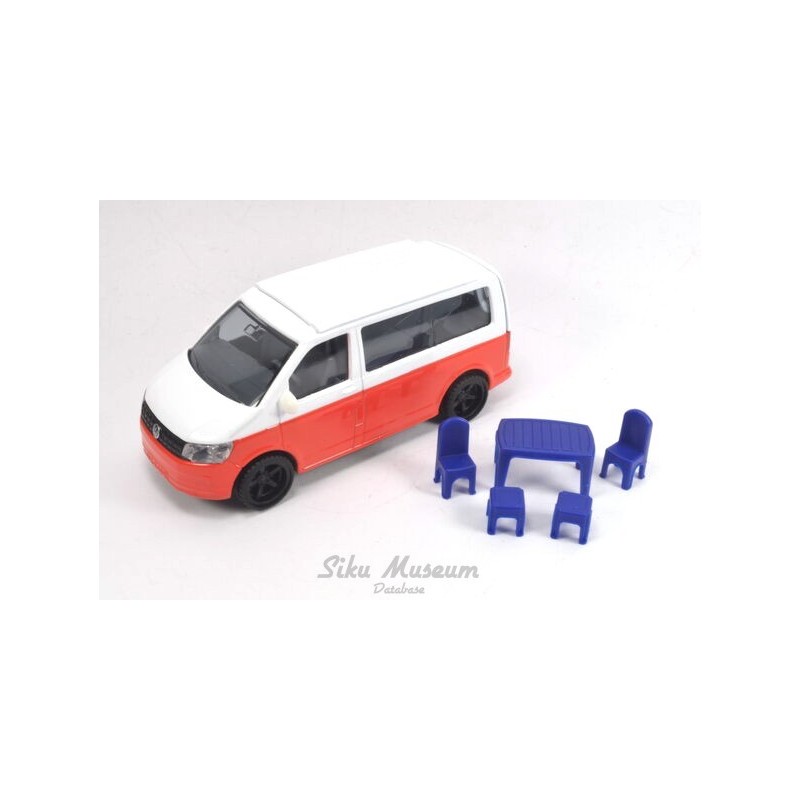 Volkswagen T6 California met beweegbare dak en tuinset
