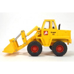 Mercedes-Benz Kurzhauber 710 met Kramer 411 shovel HKL set