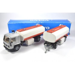 Volvo FL10 tankwagen met aanhanger