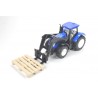 New Holland mit Pallettengabel