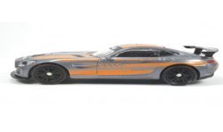 Mercedes AMG GT4 racing