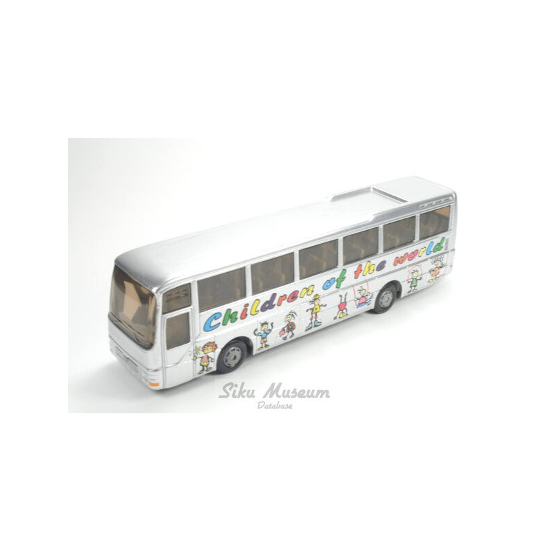 MAN Lion's Star travel coach Children of the World