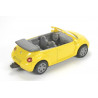 Volkswagen New Beetle with T@B caravan