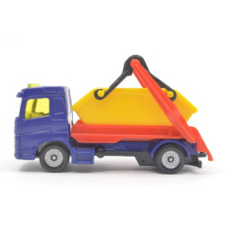 Volvo FM met afzetcontainer