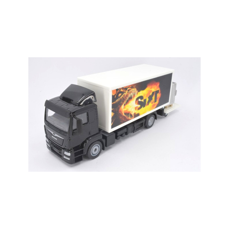MAN TGS Sixt parcel truck