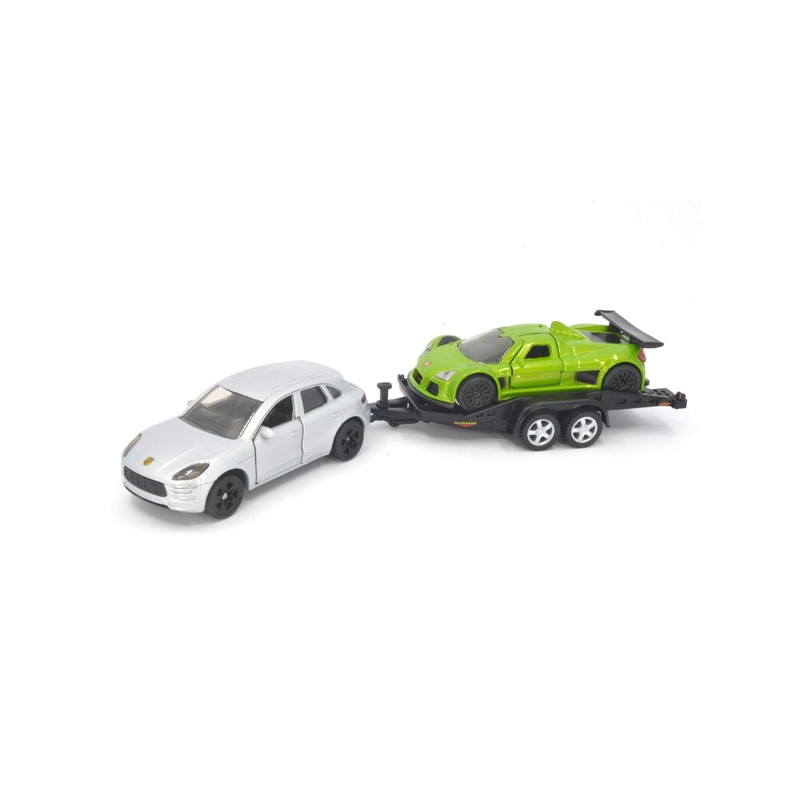 Porsche Macan with trailer and Gumpert Apollo