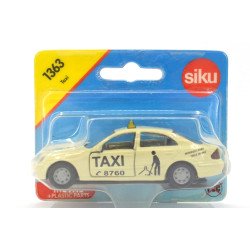 Mercedes E 500 Taxi  Minigolf-Park