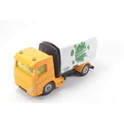 Volvo FM with Faun street sweeper