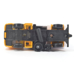 Volvo FM met Faun straatveegmachine