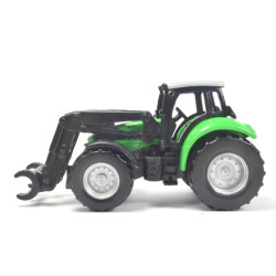 Deutz Agrotron met voorlader en boomstam