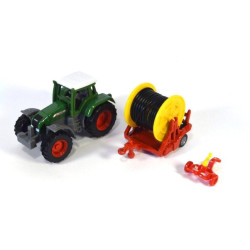Fendt Favorit 926 Vario with irrigation reel