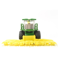 John Deere 8500i corn harvester