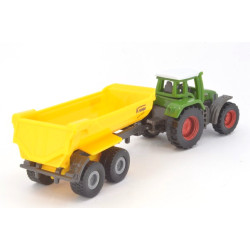 Fendt Favorit 926 Vario tractor with Krampe half-pipe tipper