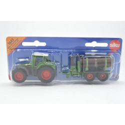 Fendt Favorit 926 Vario mit Forstanhänger