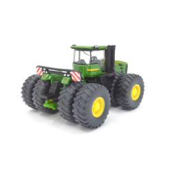 John Deere 9630 met Amazone Centaur cultivator