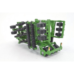 John Deere 9630 met Amazone Centaur cultivator