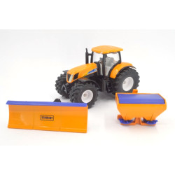 New Holland T9090 mit Schneepflug und Streuer