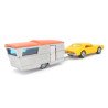 Oldsmobile Toronado met caravan