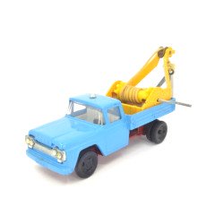 Ford F500 tow truck