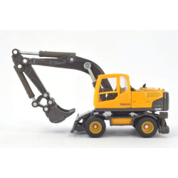 Volvo LW180C mobile excavator