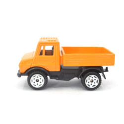 Mercedes Unimog U1500 mit Bauwagen