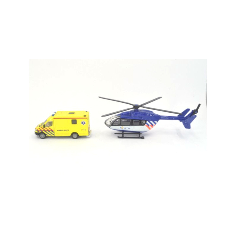 Mercedes Sprinter Ambulance met helicopter Politie