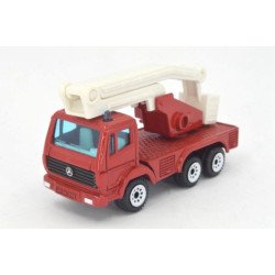 Mercedes SK Feuerwehr mit Hubarm