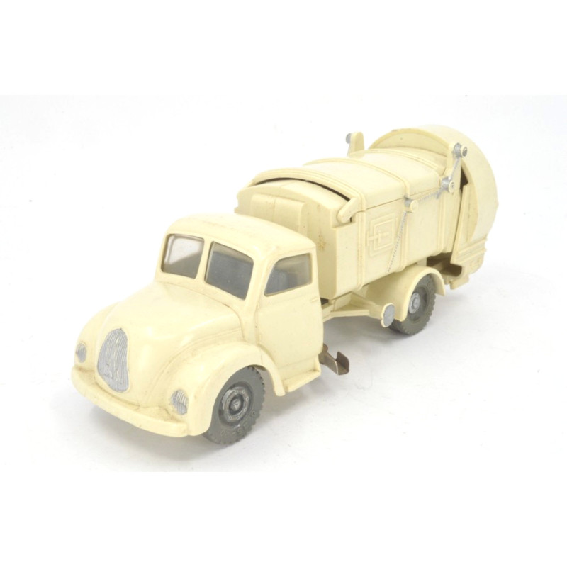 Magirus-Haller garbage truck