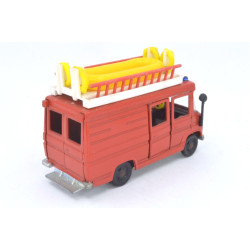 Mercedes 406 Wasserrettungswagen