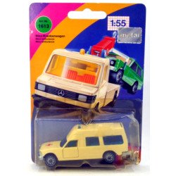 Mercedes 200 (W123) ambulance