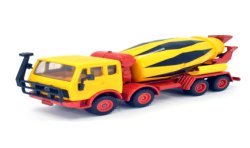 Mercedes 2232 concrete mixer