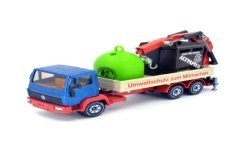 Mercedes LN2  recycling transporter