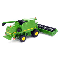Mähdrescher John Deere T670i