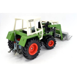 Fendt Farmer 308 LS met voorlader