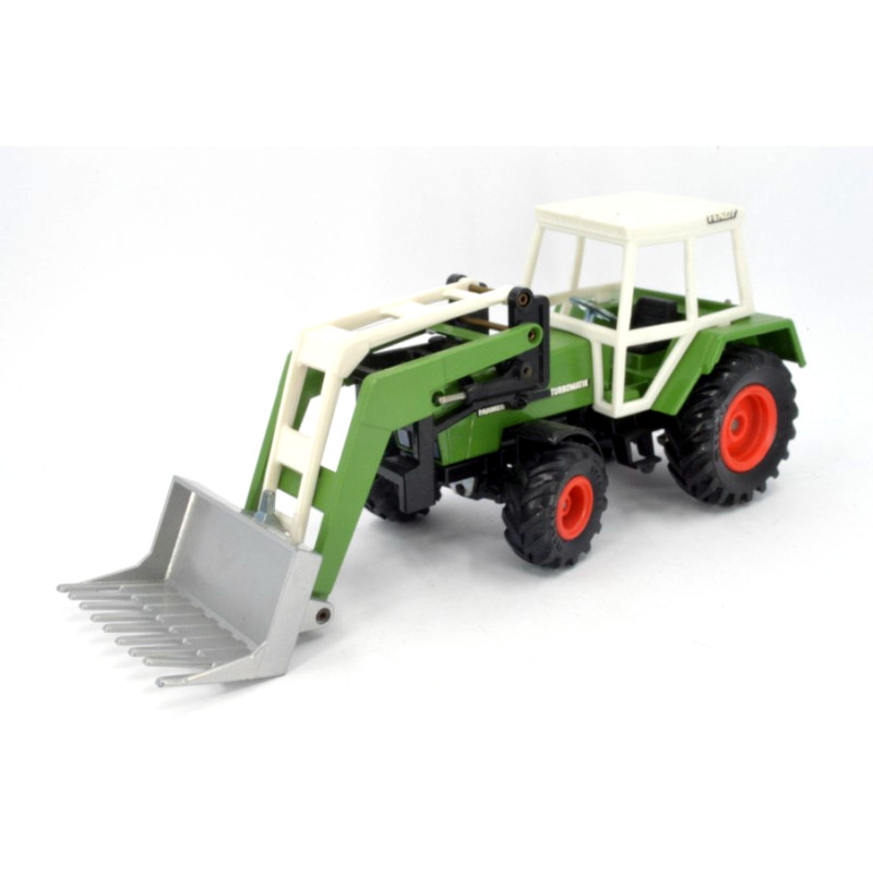 Fendt Farmer 308 LS met voorlader