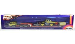 MAN 8.156F with low loader and wheel loader