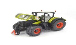Claas Axion 950 tractor