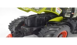 Claas Axion 950 tractor