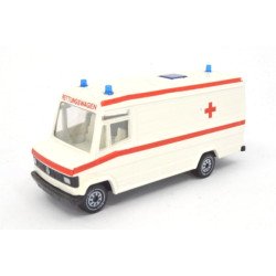 Mercedes 809 Rettungswagen