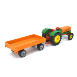 Hanomag-Henschel Robust 900 with trailer