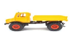 Mercedes Unimog U 1700