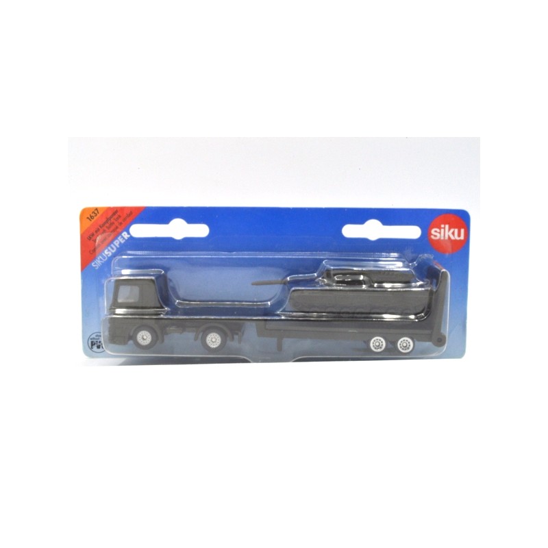 Mercedes Actros with low loader and Leopard 2 tank