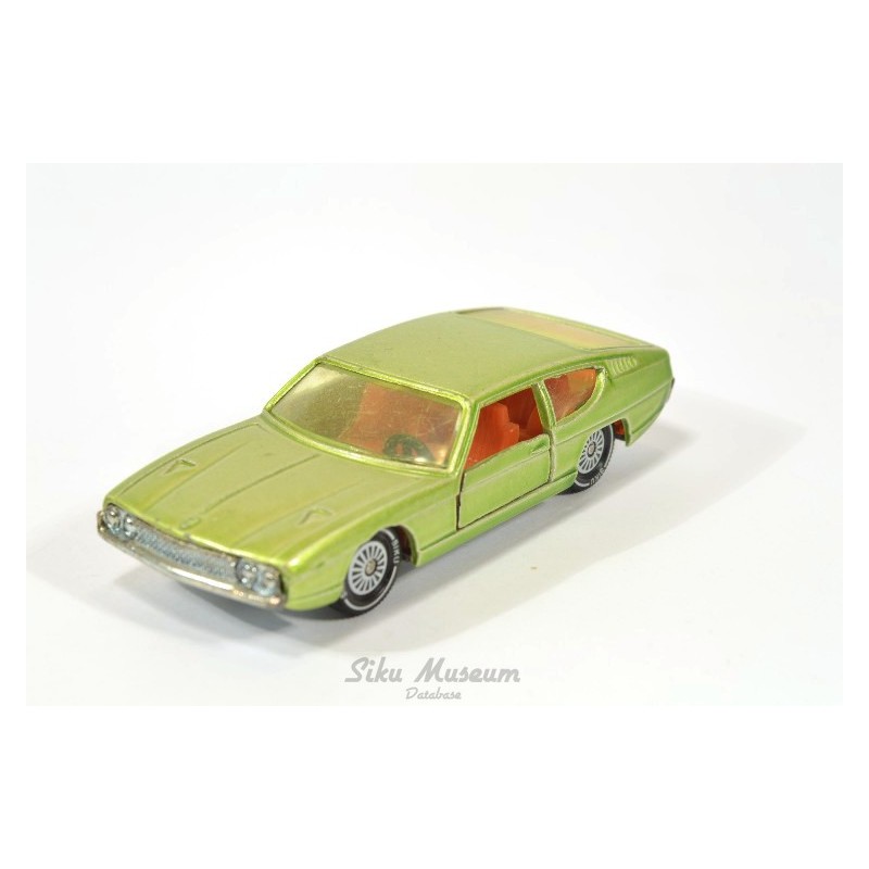 Lamborghini Espada 400 GT