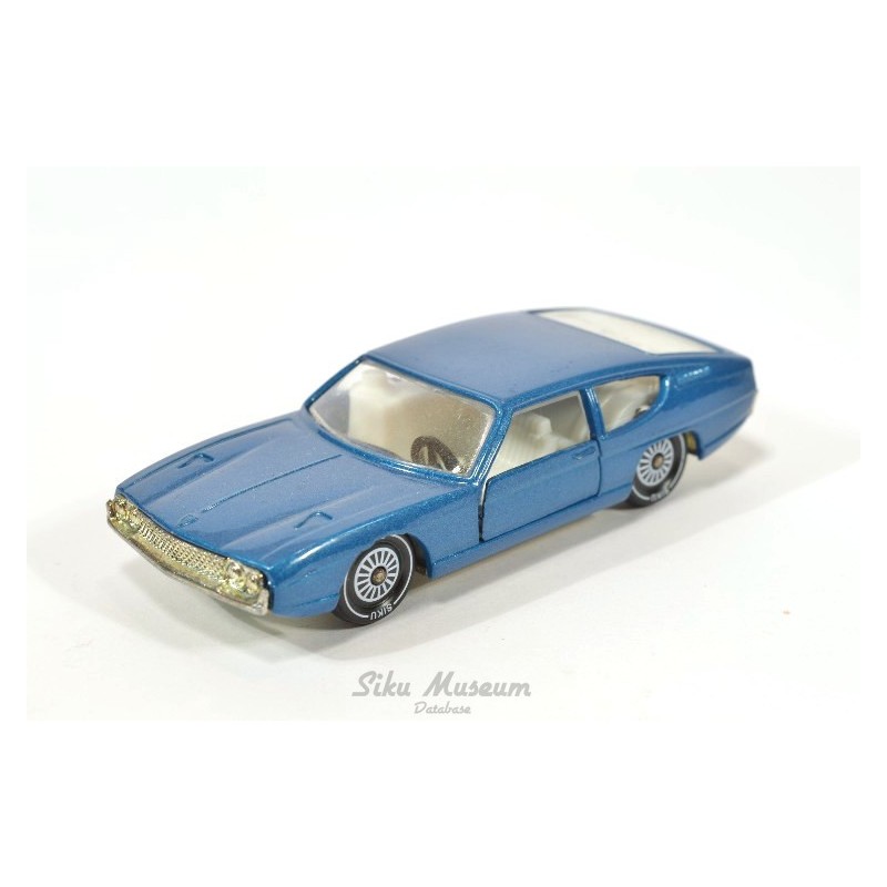 Lamborghini Espada 400 GT