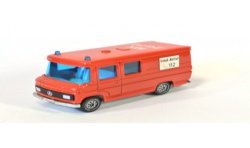 Mercedes 406 Rettungsdienst