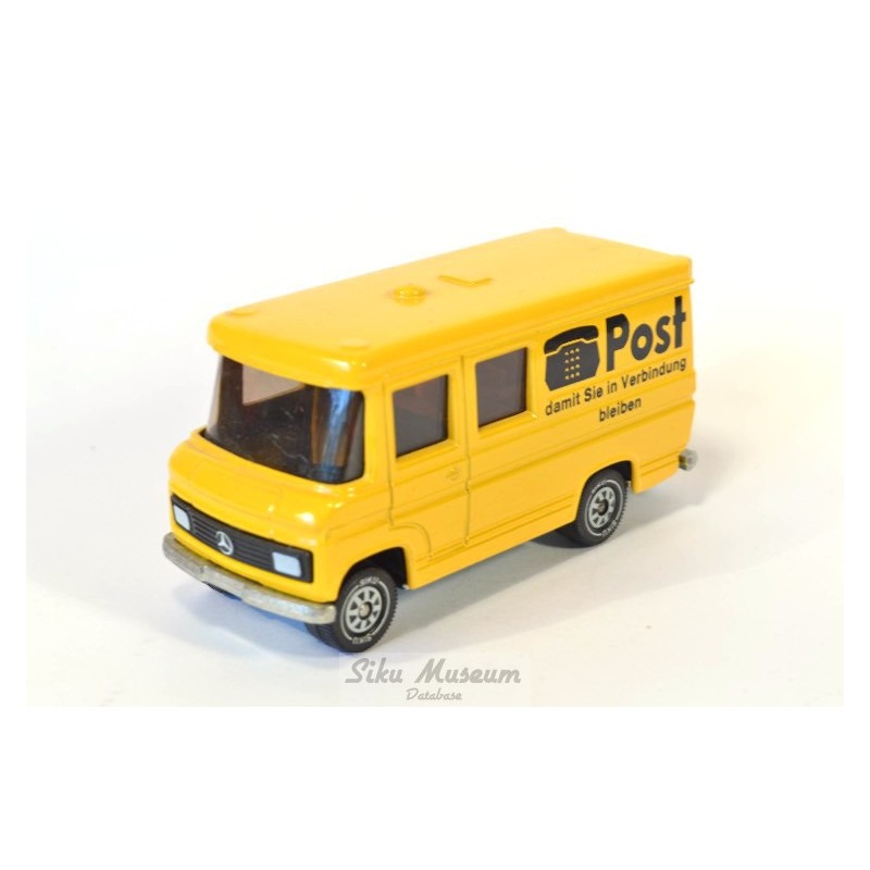 Mercedes 406 Pakketdienst